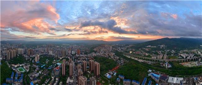 永川傍晚惊现绝美景观