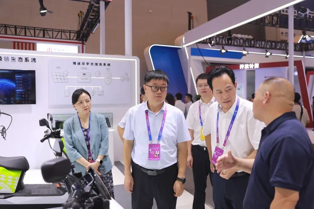 “永川造”惊艳亮相2025智博会!