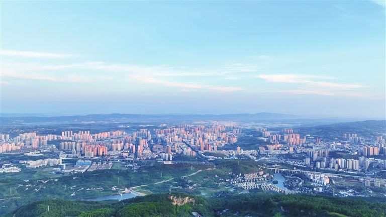 从“毗邻”到“融合”：永川如何成为成渝中部崛起的重要增长极？