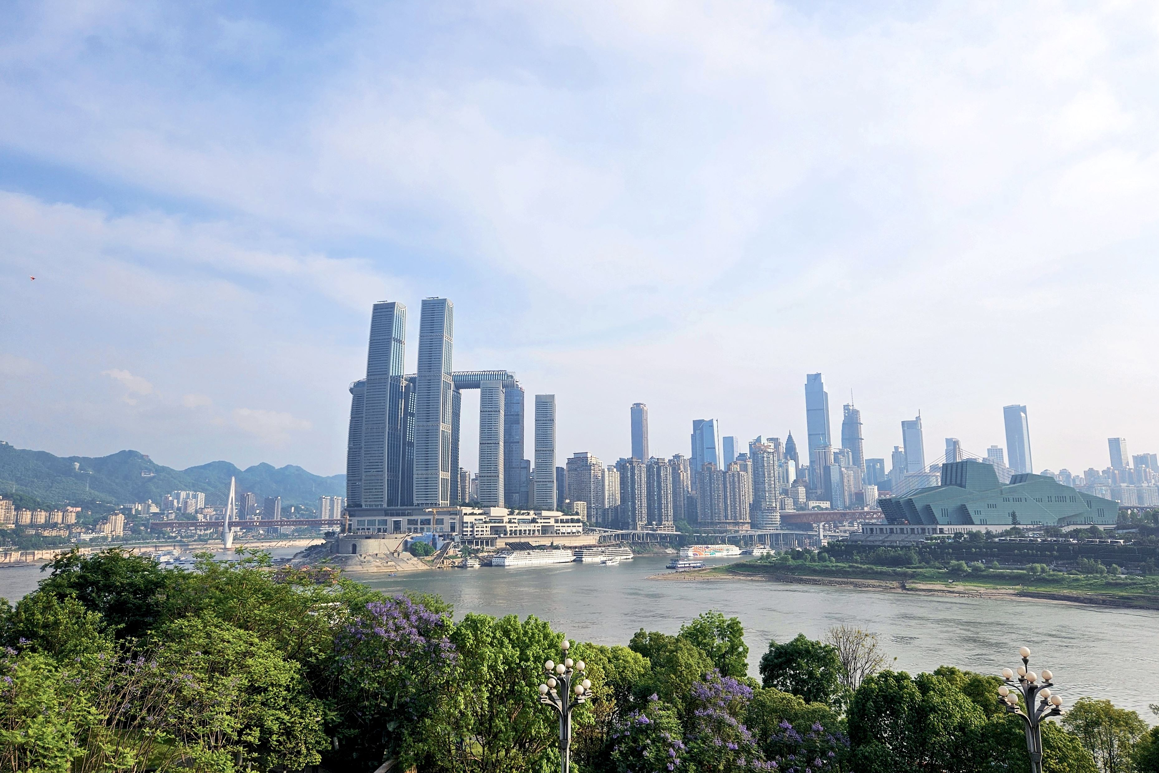 把民主和幸福写在“巴渝实践站”