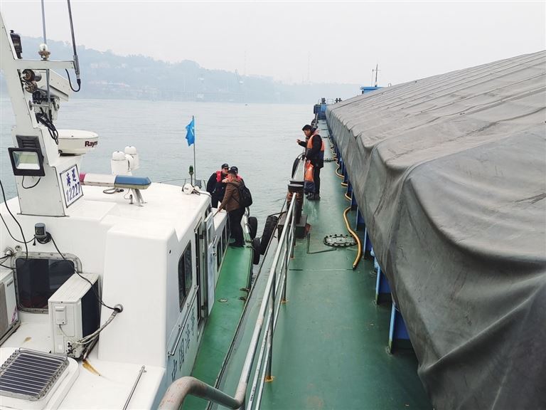 永川海事高效救助患病船员获赞誉