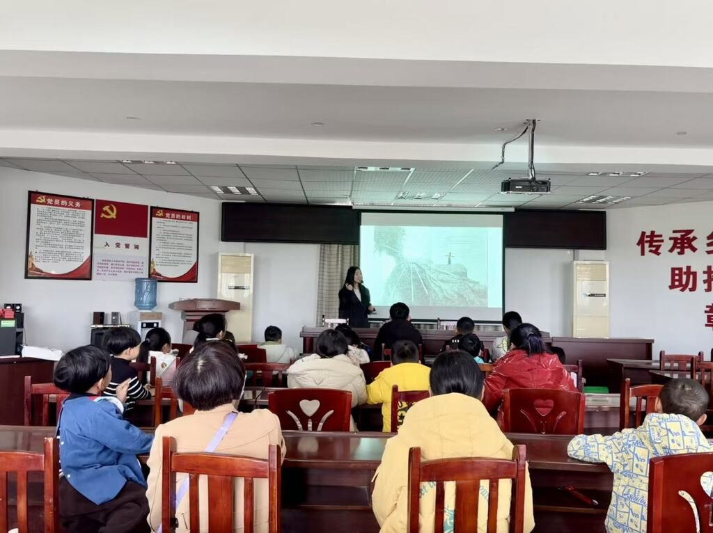 “四季童读”主题阅读进乡村