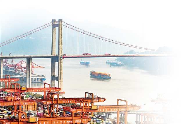 “五型”枢纽各展所长重庆通江达海连世界